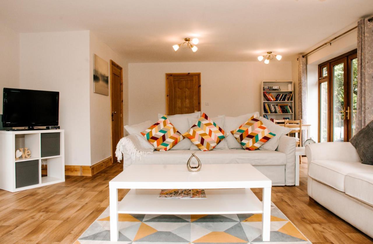 Holly Cottage, 2 Bed House, Sleeps 6 Cleobury Mortimer Exterior photo